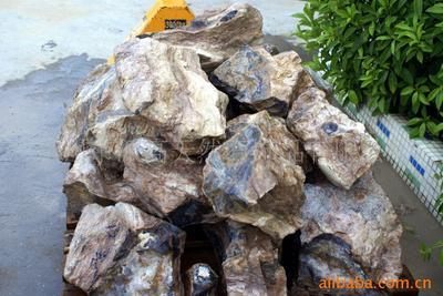 廠家直供，盡顯尊貴 探尋惠州市派高天然石飾品的九龍玉石桌椅